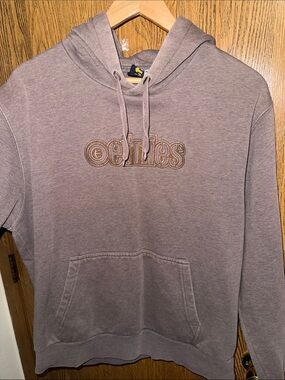 Etnies Men's Hoodie - Muted Taupe with Embroidered Logo